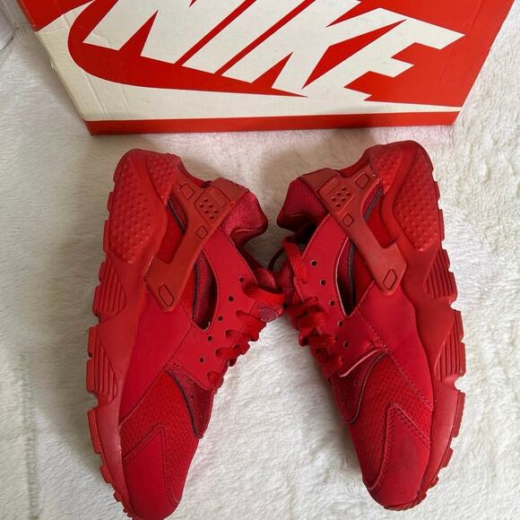 Nike Huarache Run SZ 5.5Y University Red 654275-600 (2B-102) - Picture 3 of 7